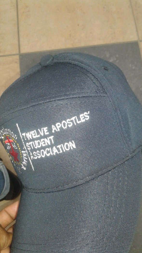 AubreyMndeni's tweet photo. @skseyamo Nishoda ngeCaps that will complete your visibility on campus🙈 https://t.co/4bGE9ekHzp