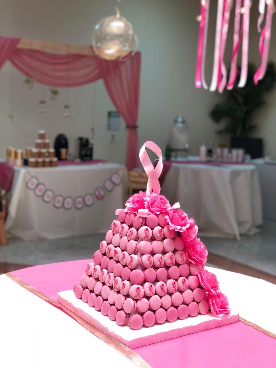 rahaf_kj's tweet photo. #Think_pink 💕✨
24,25 Oct .. Breast cancer awareness days at @uqudent
What a great way to end the week 😍
Proud to be part of the organization team 💕
@NoorFarsi
@D_ISKANDAR_
@ighadai
@sbf_a
#UQUDENT_SC https://t.co/VUvSk05mcb