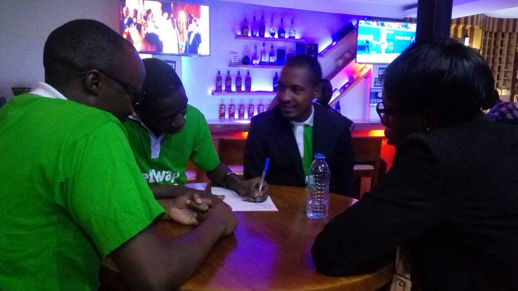 JoelMuyita's tweet photo. The Final bend of the @SQuizLeagueUG is on today at Route 256. 
Betway Agosto hoping to end the season on a high.
Proudly powered by @betway_ug https://t.co/1Qku7TtmnC