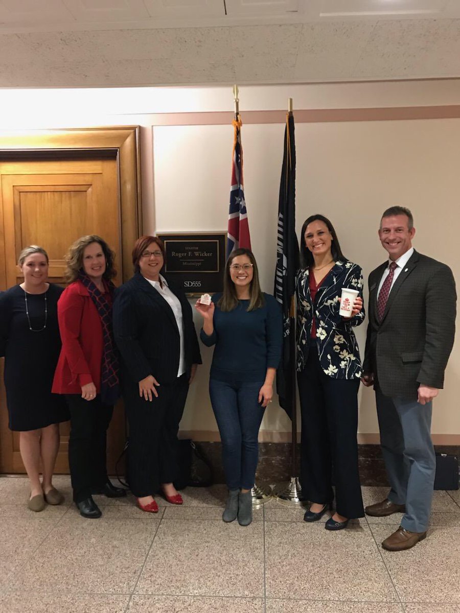 Awesome #PPW <a href="/mississippiRDs/">MS-AND</a> ! @MSUExtRD <a href="/NS_RDs/">Nutrition Systems</a> @MSU_FSNHP <a href="/OleMissSAS/">UM Applied Sciences</a> #FNCE #FNCE2018 #Passion4Policy