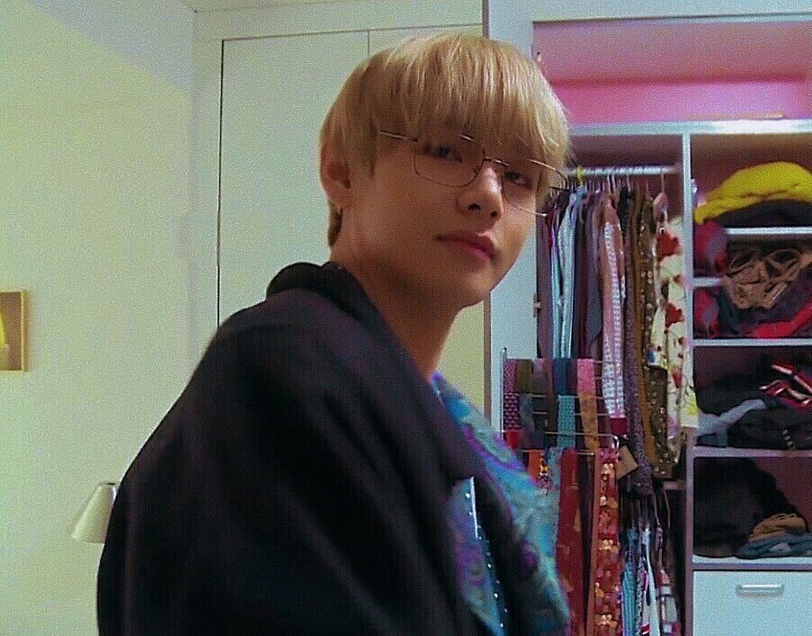 ma01_BTS's tweet photo. - 初タグ(反応下さい) -

01line(高2)￤関西￤テテペン🦁
京セラ11.24参戦☺︎︎
他ペンさん同ペンさん誰でもウェルカムです🤝💖
濃く絡めるお友達が欲しいです！
慣れたらうるさいです(＾ω＾)←
#ARMYと繋がりたい 
#BTS好きな人と猛烈に絡みたいのでこれみた人はRTしてください 
#拡散希望 https://t.co/3b1uuW1dXC