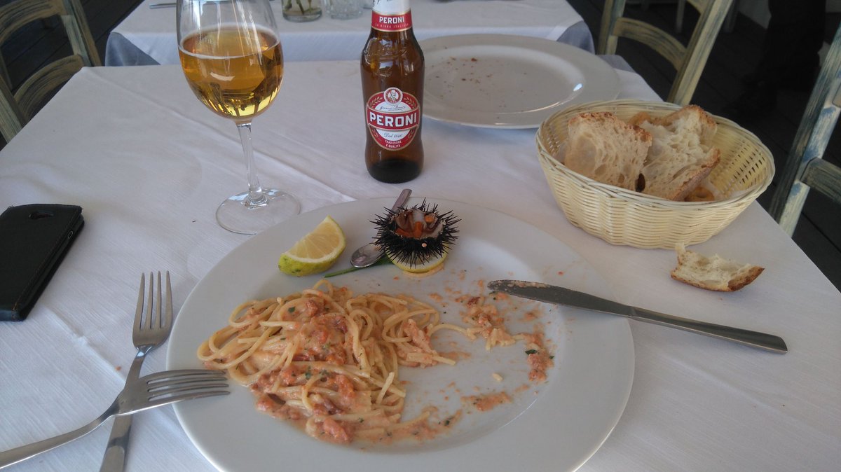 OfficialFLTLR's tweet photo. Taking lunch today at this seafood restaurant on the Tyrrhenian Coast near Naples. https://t.co/jQViT8e1it