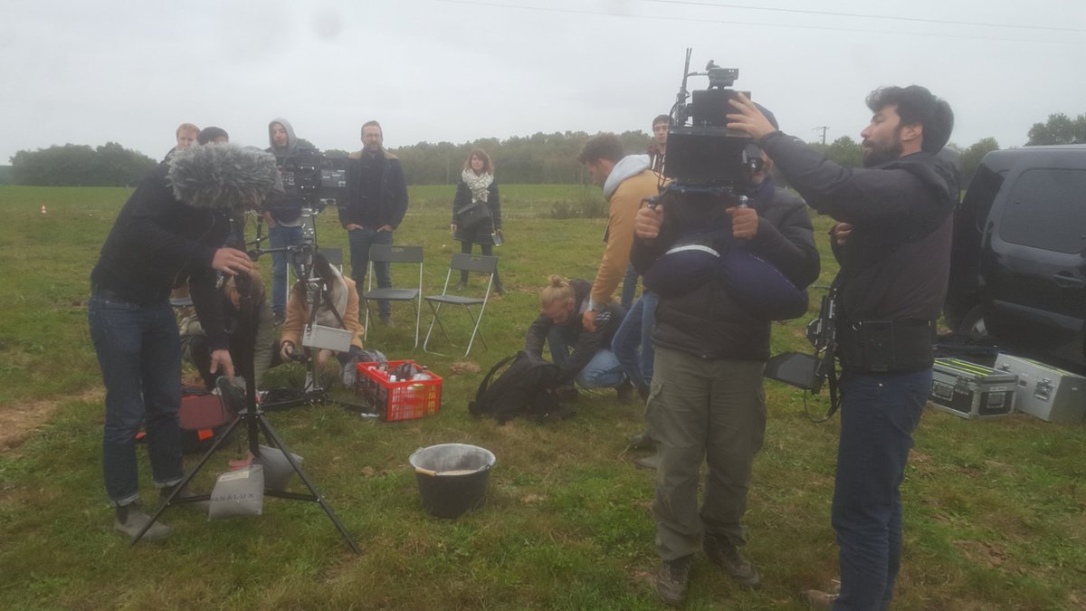 GrangeMathieu's tweet photo. Journée tournage. #bressor #Cooperative https://t.co/kCTzP4TFMg