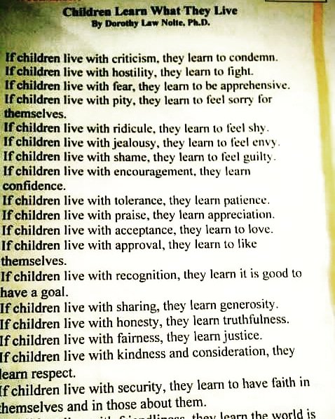 'Children Learn What They Live' by #dorothylawnolte
 
#englishspeakingteacher #speakwithconfidence #lovewords #tuzladogailkokulu #englishisfun #POEMS 
@DogaOkullari 
@KevsGunesMetin 
@