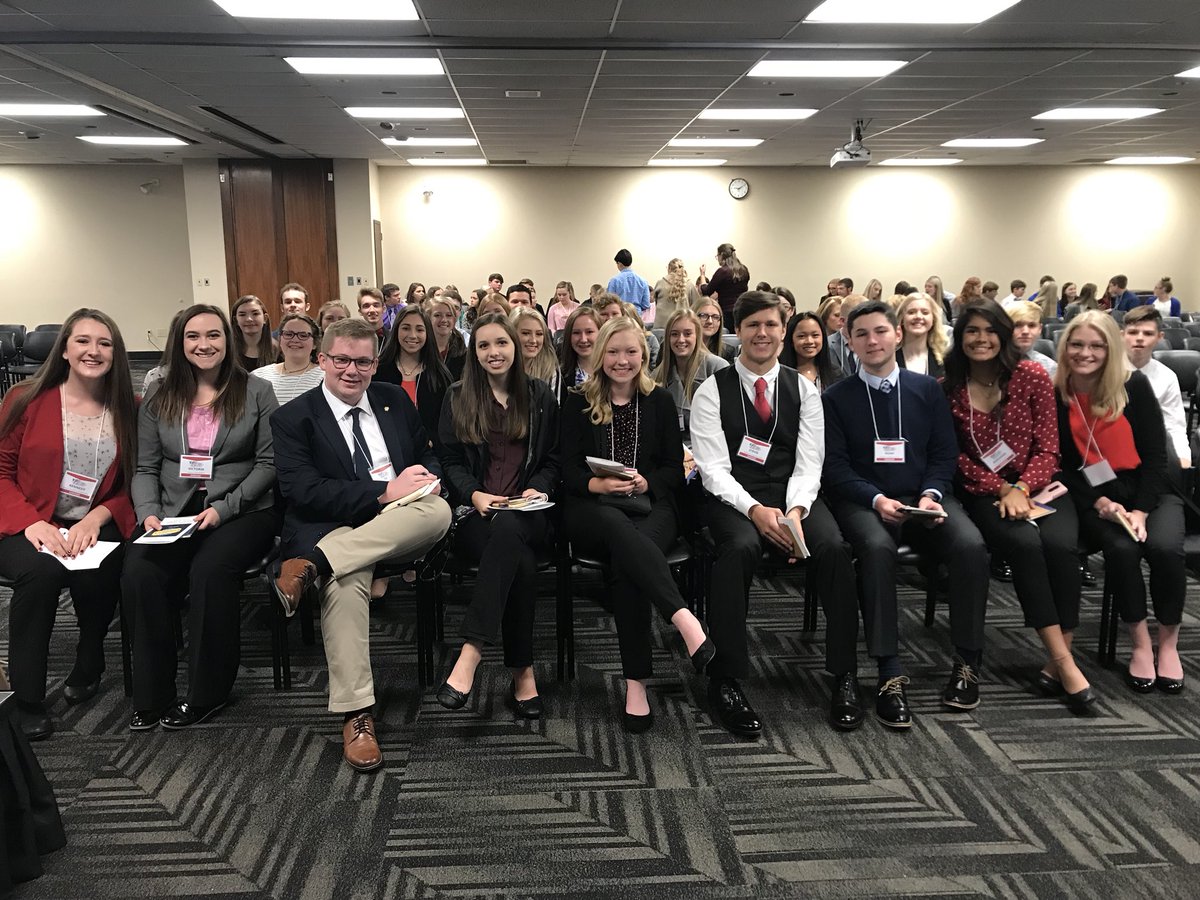 GarrardFBLA's tweet image. Region 6 fall leadership conference is a go!!!🤩🤩🤩 #garrardshines❤️💛