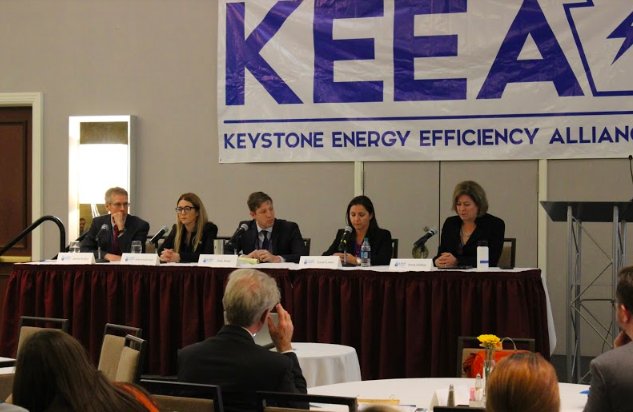 The_EEAlliance's tweet photo. The plenary session on Resilience at the #PAEnergyEfficiencyConference features incredible experts from @CMUenergy, @GBuildingUnited, @BucknellU, the Delaware Army National Guard, and @PittTweet https://t.co/YzGwgDKJQJ
