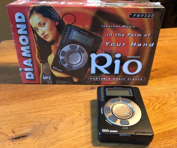 stewartwolpin's tweet photo. OTD: Flashback 1998: A Compressed History of the Digital Music Player, the backstory of the Diamond Multimedia Rio PMP300, the first successful MP3 player, and how digital music became legal. https://t.co/Fxkq64hvVl via @soundnvision #rio #mp3 #iPod #iTunes #diamondmultimedia https://t.co/KT4c4dG36A