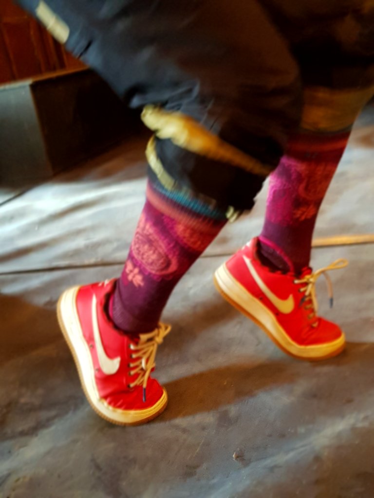 GetTheSkibug's tweet photo. Can you guess whose dancing shoes these are from last winter?

#skibug #apres #dancingqueen #happyfeet #nikeairforceone #throwback https://t.co/i9k6YjsgOT