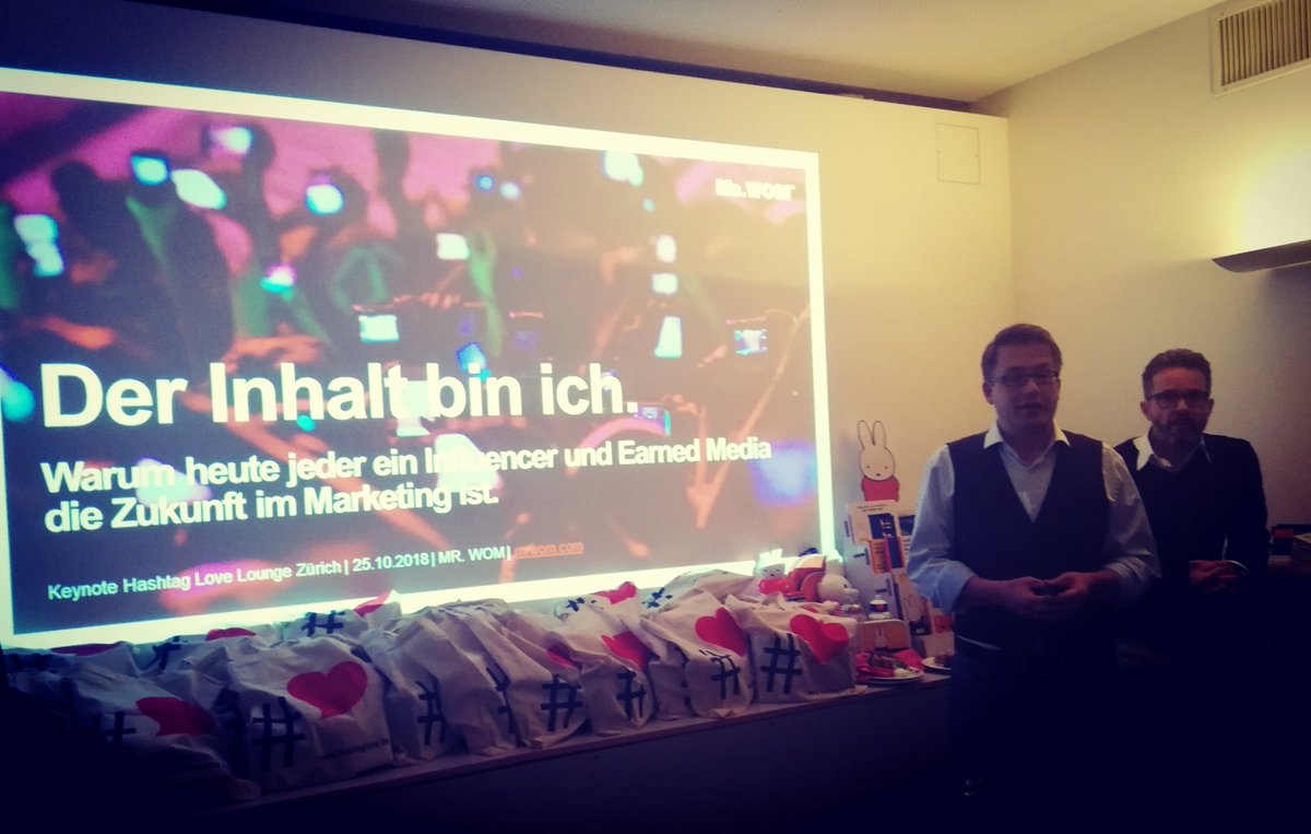 Recruitainer's tweet photo. #Hashtaglounge #Zรผrich @MRWOMM in Action #influencermarketing https://t.co/VFcsLRwQHh