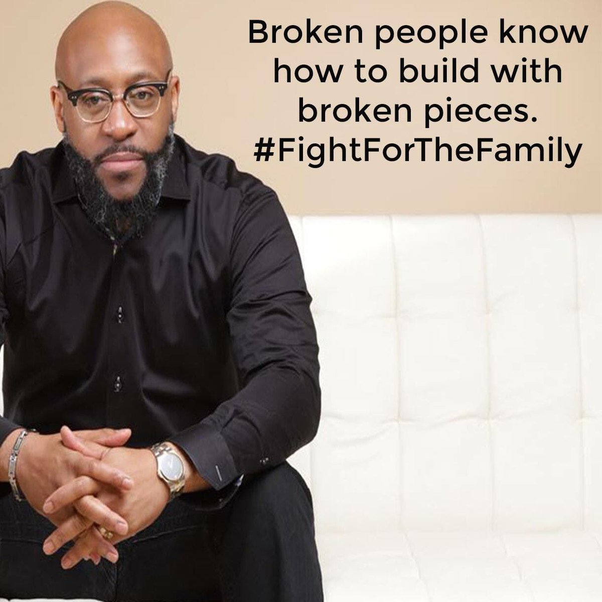 FBBC31093's tweet photo. Broken people are extremely resourceful. They know how to take fragments of ingredients to make a complete meal. Jesus does his absolute best work through those who have been broken, because you can't break broken people. @tolan_morgan 
#FightForTheFamily
#PreachTolanMorgan https://t.co/D4CuNgbmCu