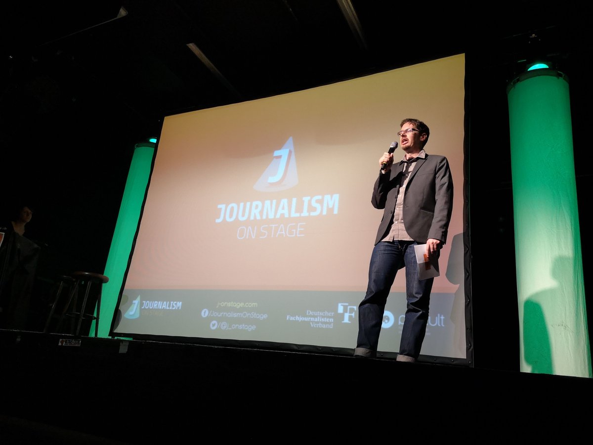 Unser zweiter Speaker @Philip_Meinhold von @Kulturradio_rbb/<a href="/radioeins/">radioeins</a> erzählt die Geschichte hinter seinem Podcast: "Wer hat Burak erschossen?"
Zur Webdoku 👉🏻buff.ly/2OPx93y #JoSBerlin