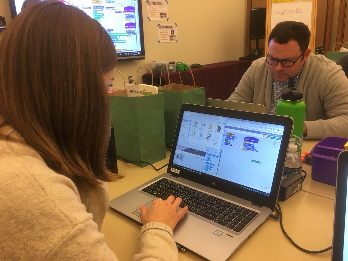 K_Dunfield's tweet image. Lots of coding happening here. @Byrne_VPS and @mrharsch using abstractions to draw a square using @scratch #csesd112