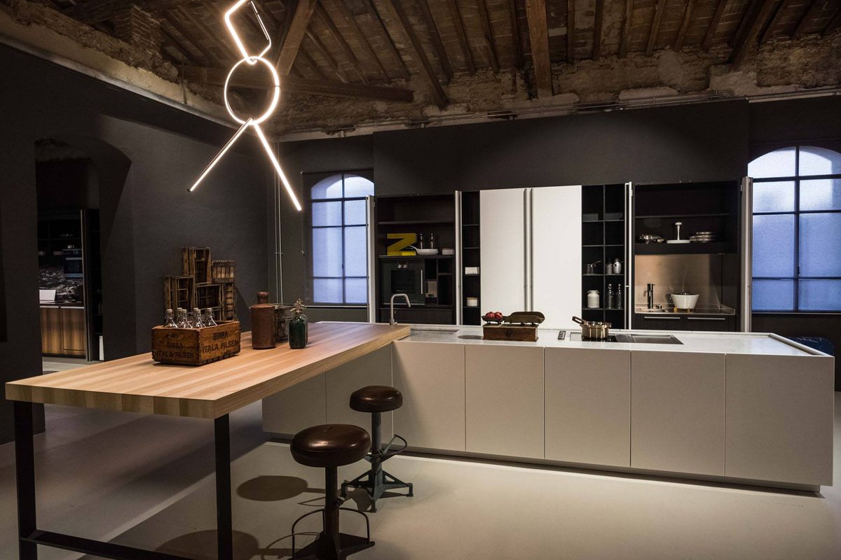 INTERNIMagazine's tweet photo. Fabbrica urbana: il nuovo store #Boffi #DePadova #MAUStudio apre in un’ex biscotteria fiorentina https://t.co/y2cqyKQC8d https://t.co/dIzDlWq5wY