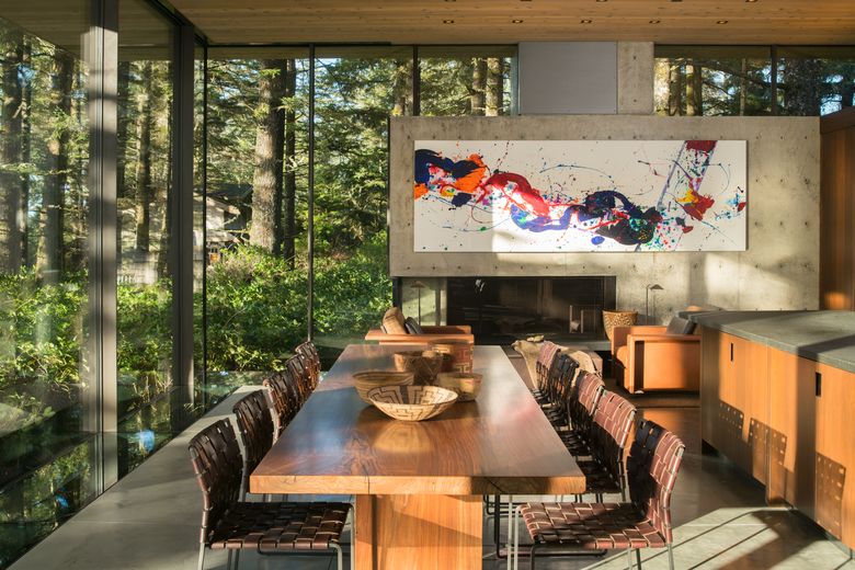 olsonkundig's tweet image. "The site is so beautiful, you can’t believe it: When you look up into the sky, you see the trees going up and the sky, looking out to the ocean, every direction in the woods." Read more about Jim Olson's Tofino Beach House project on @seattletimes: buff.ly/2Rg6s58