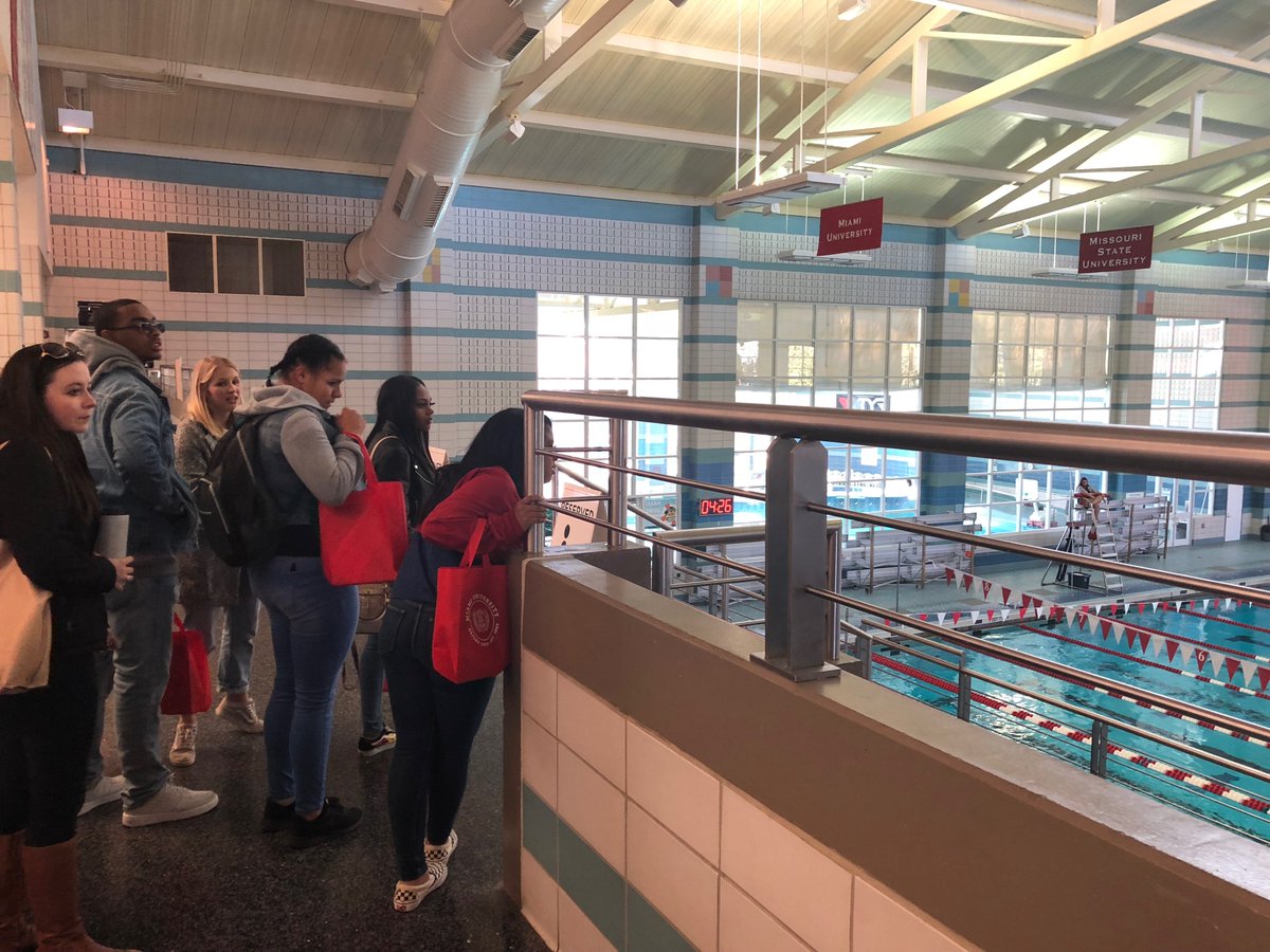 USNAlumni's tweet photo. Alumni had the opportunity to visit @miamiuniversity  yesterday. What a beautiful campus! Thanks to the Office of Admission and our tour guides, Maggie and Alli, for a great visit! https://t.co/W66w1xc53y