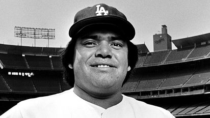 jonweisman's tweet image. If you want to take a deep dive into a great World Series Game 3 turnaround, here's my piece on the legendary 1981 start by Fernando Valenzuela. #Dodgers dodgerthoughts.com/2011/04/09/thi…