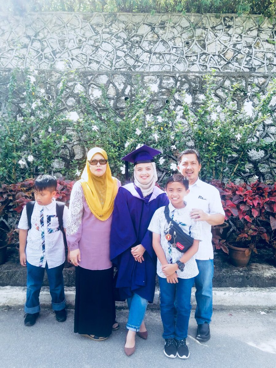 sheeqaaziz's tweet photo. #preconvo
#purpleflood #usmconvocation https://t.co/d1iflVoNmM
