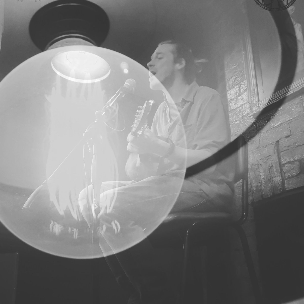 Tonight at <a href="/HOS_Hull/">Head of Steam Hull</a> we have the brilliant @tomvanwren live from 8pm