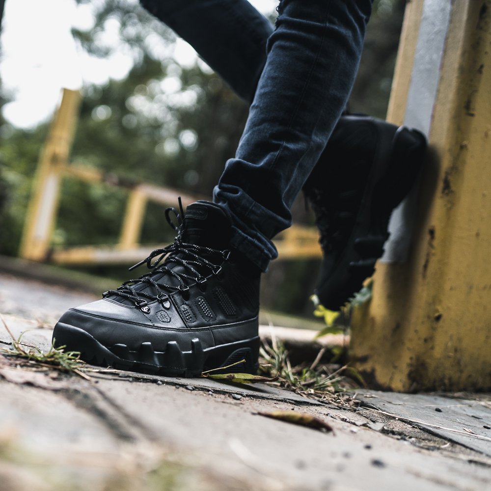 snipes_usa's tweet photo. 'Concord'
@Jumpman23 IX Boot NRG
Now Available Online and In Stores
#concord #ajix #boot #nrg #black #concord
https://t.co/RDnu9A25S2 https://t.co/SoZexL5EdX
