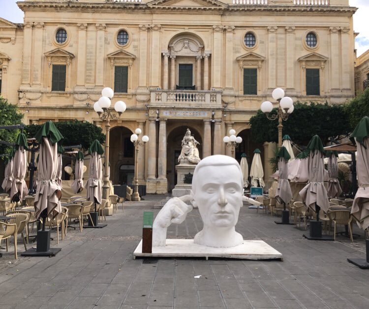 Greenkeeper tweet media