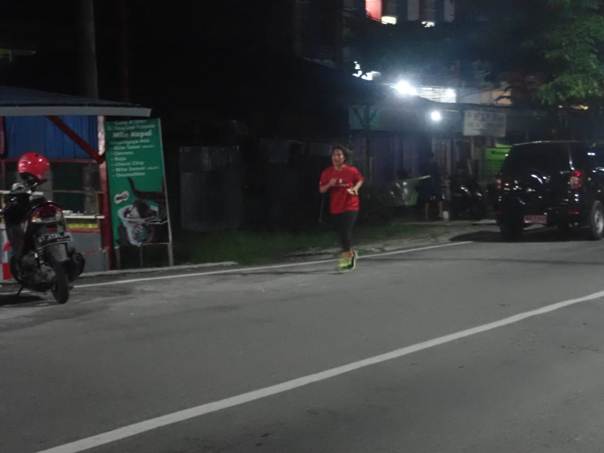 THURSDAY NIGHT RUN

#LARIBAH #marilari #tarakanrunners #indorunnerstrk #indorunners #proudindorunners #werunindonesia #kaltara #tarakan #kantortelkom #larimalam #lawanarah #runforhealth #runforfun