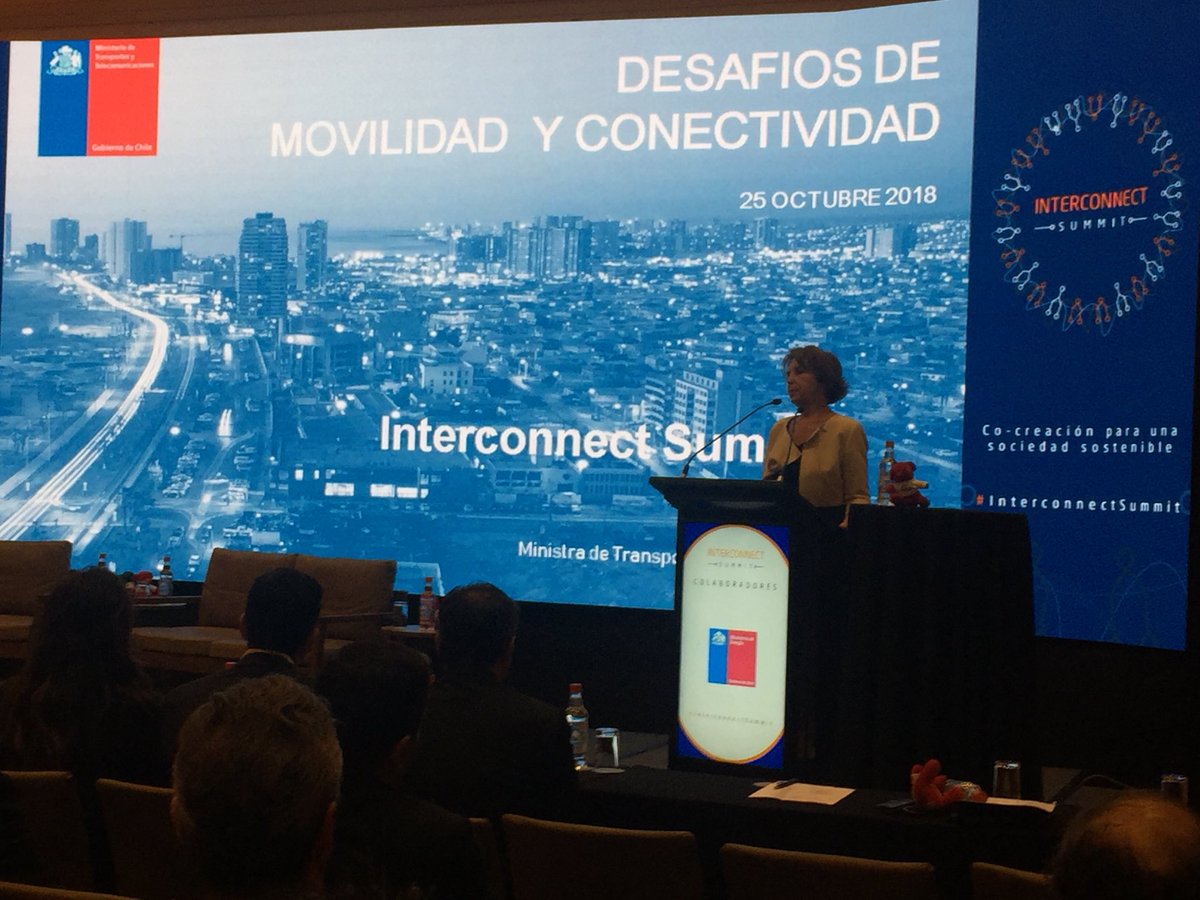 NEC_CL's tweet photo. Gloria Hutt, Ministra de Transportes y Telecomunicaciones, nos cuenta acerca de la brecha entre lo que esperan las personas y lo que reciben actualmente: “ya no es suficiente que Transantiago sea un servicio eficiente, también debe ser agradable”. #interconnectsummit #necchile https://t.co/twPN6uB0Rt