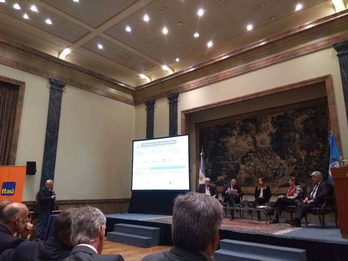 Instituto de Gobernanza Empresarial y Pública tweet media