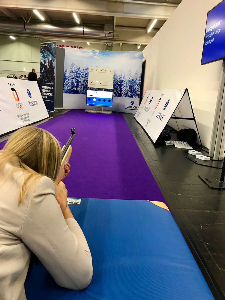 BUTTER_GmbH's tweet photo. Alice und Yvonne sind heute auf der @DKM_Leitmesse und besuchen unseren Kunden @zurich_de am Stand! Schießtraining für den nächsten Biathlon inklusive 😉🎯 https://t.co/5BmfjcyQTP