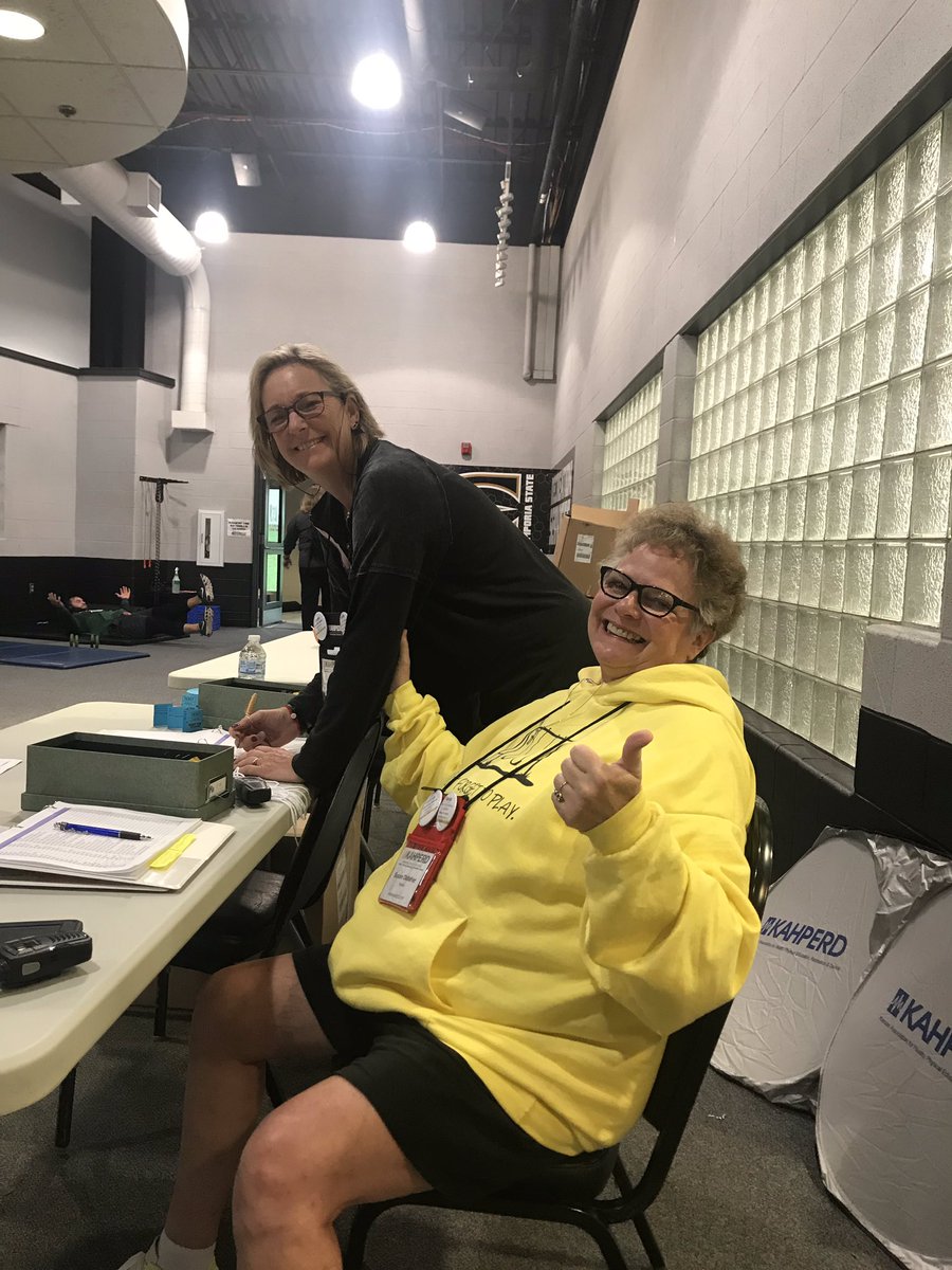 heger1959's tweet photo. KAHPERD registration.  What a blast. It was very crazy for about an hour, but we made it. https://t.co/HuVzZD8PW8