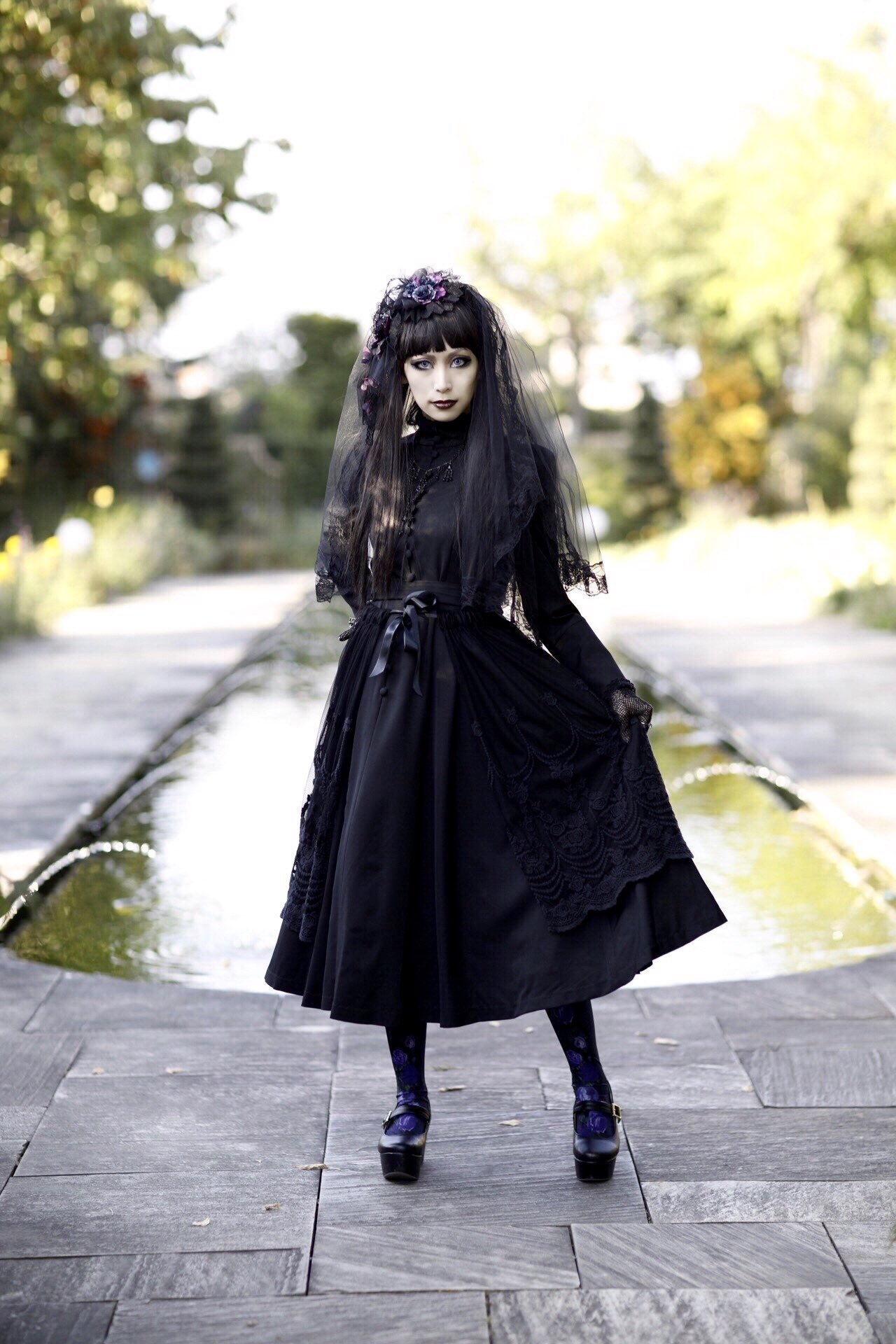 ℳℴ𝓇𝓊𝓃𝑥ℳ𝓊𝓊𝓃𝒶𝒮𝓉ℴ𝒾𝓀 コーデ紹介 Headaccessory Mms ヘッドドレス コサージュ 黒紫 2種を重ね付け ランダムチュールベール Necklace ノーブランド Op Sheglit Under Mms オーバースカート ケープ 黒