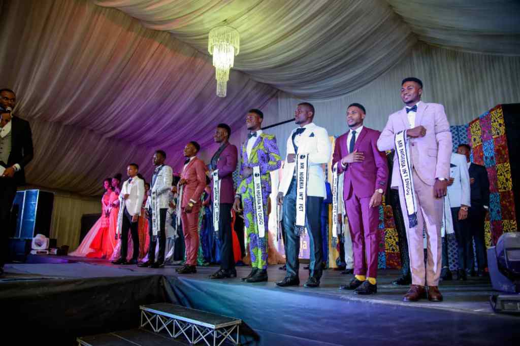 austinkrypton's tweet photo. Godwin Ihabe emerges as Mr Nigeria eastern king 2018 #Godwinihabe #MrNigeriainternationaleasternking https://t.co/u2BTzpczCx https://t.co/SY1CwsIHVa