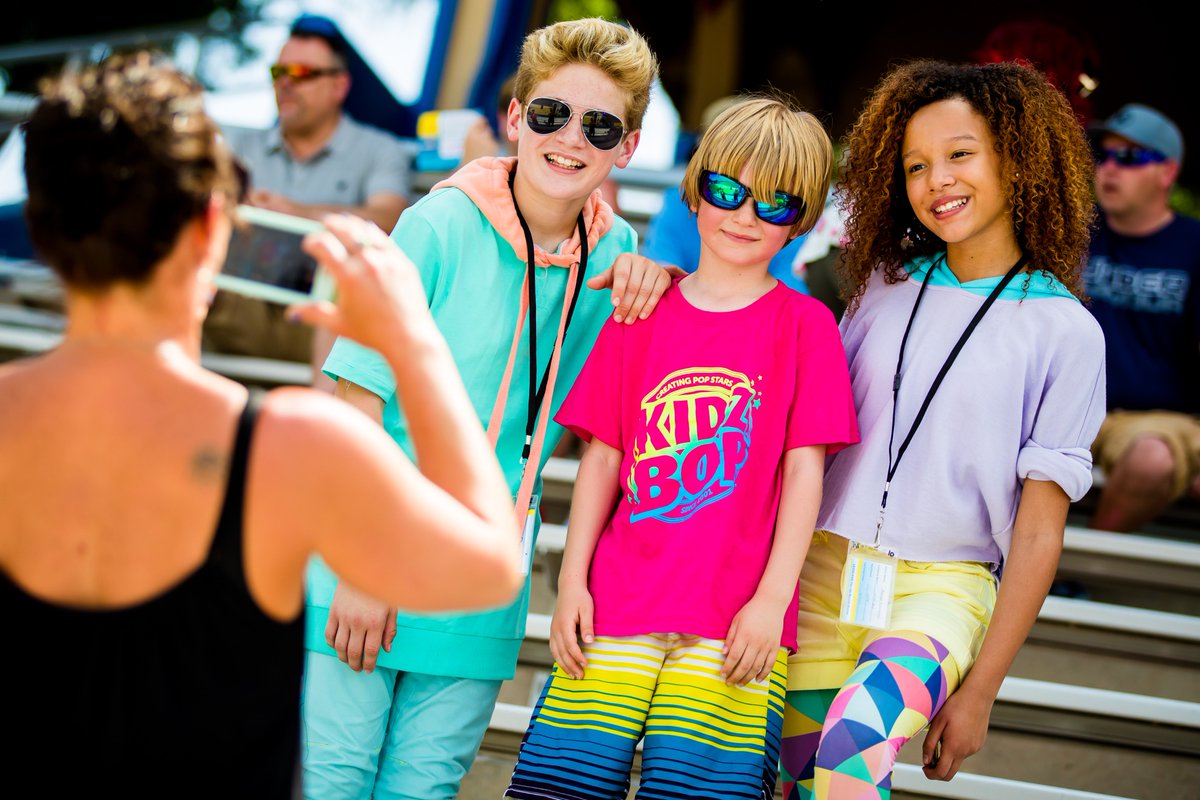LEGOLANDFlorida's tweet photo. Roll out the red carpet for The @KIDZBOP Kids, and YOU! Upgrade to a #VIP Experience for the ultimate #KBWeekend! https://t.co/CYRsge3DF8 https://t.co/ihISUi33Jc