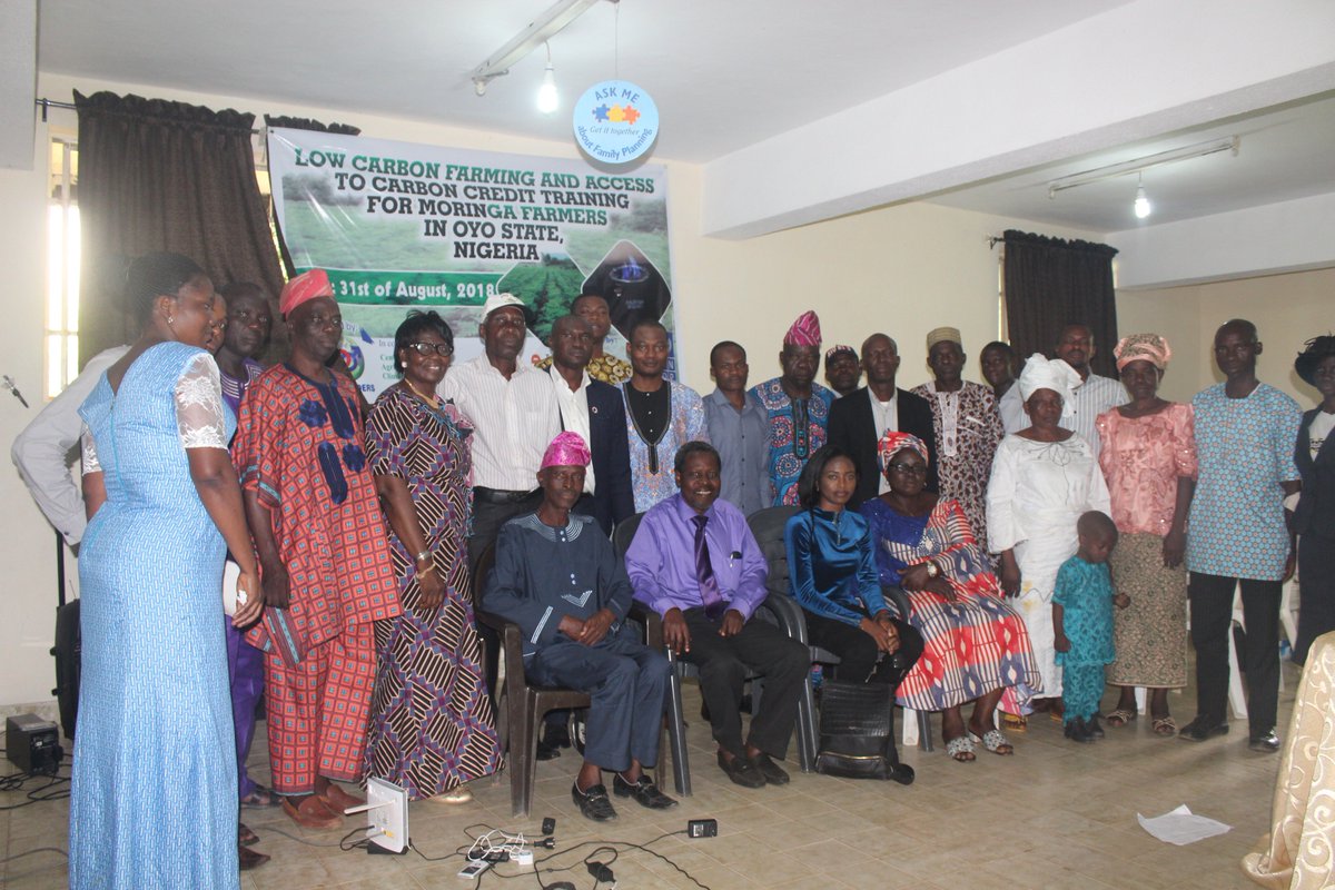 LifeBuildersNGA's tweet photo. Carbon farming and access to carbon credit training organised by @LifeBuildersNGA with support from @theGEF @sgpnigeria and @UNDP https://t.co/V2NqW40ole