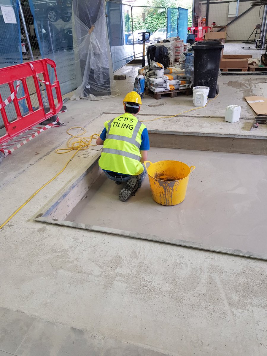 CPSTilingLtd's tweet photo. Refurbishment of @Audi Garage in Guildford. @MARTINcsltd @TrimlineGroup @SolusCeramics https://t.co/YpGRk1jOZh