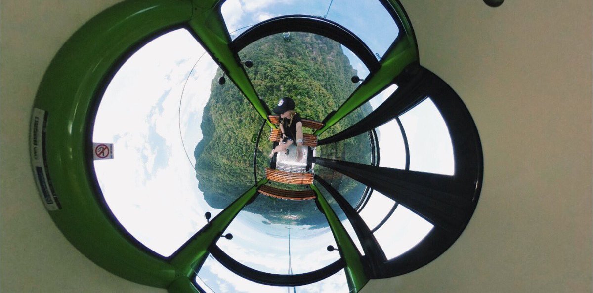 Ashton_Alayne's tweet photo. Langkawi, Malaysia. March, 2018. https://t.co/d2aBpjNsaS