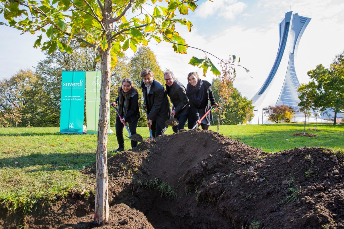 «Ce 1000e arbre planté au <a href="/parcolympique/">Parc olympique</a> et son engagement d'en planter 1000 de + est l'occasion de souligner la grande capacité de mobilisation de  la <a href="/Soverdimtl/">Soverdi</a>,  auprès des acteurs des milieux publics et institutionnels.»@LucFerrandez <a href="/RoxPhotographer/">Paquet Roxane</a> #allianceforeturbaine
