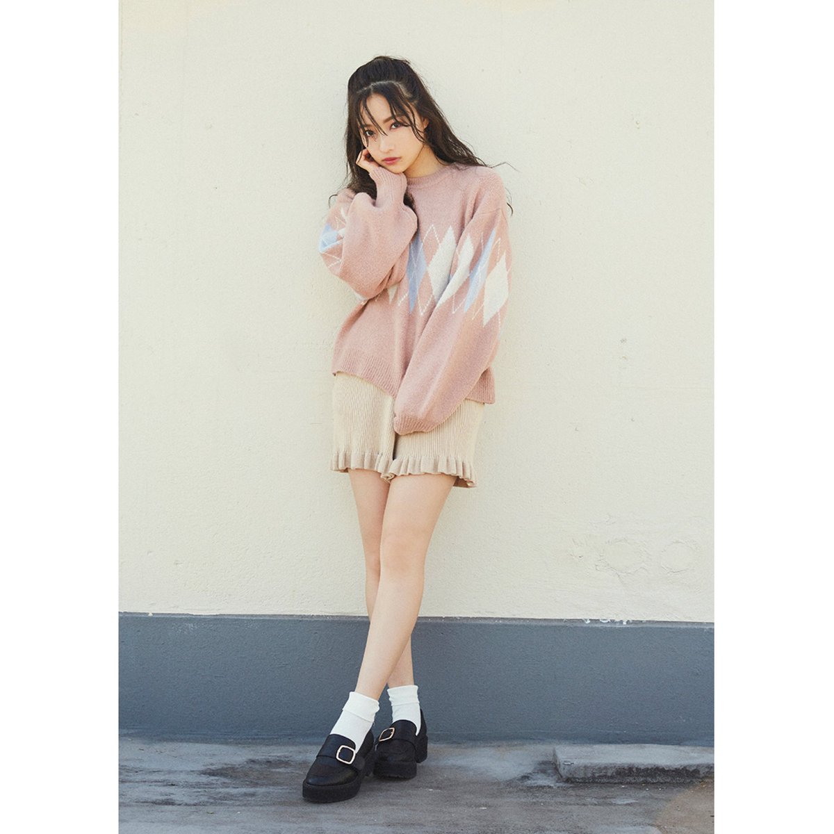 リブスソフリルニットショートパンツ