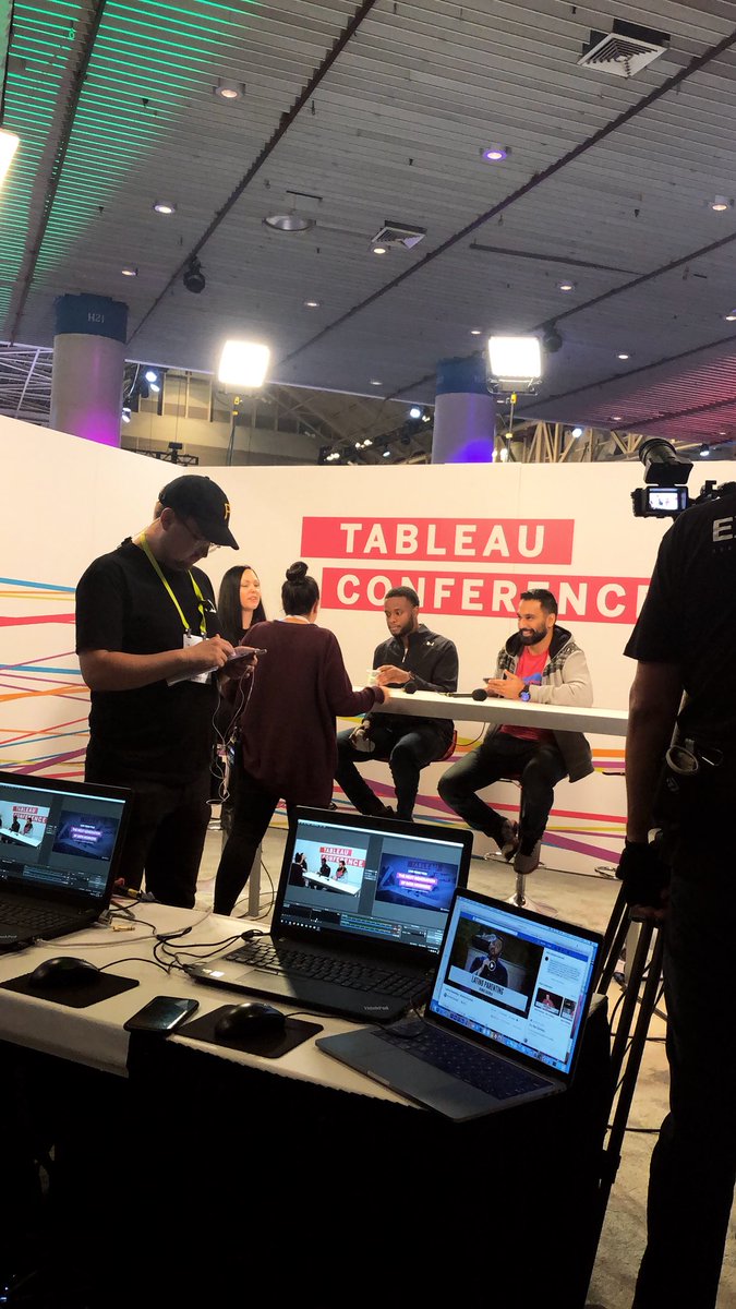 livemidori's tweet photo. We’re going live to talk #dataliteracy and #tableauforstudents in a few min. Tune in on @tableau’s Facebook!! https://t.co/2B1HYU6k1l