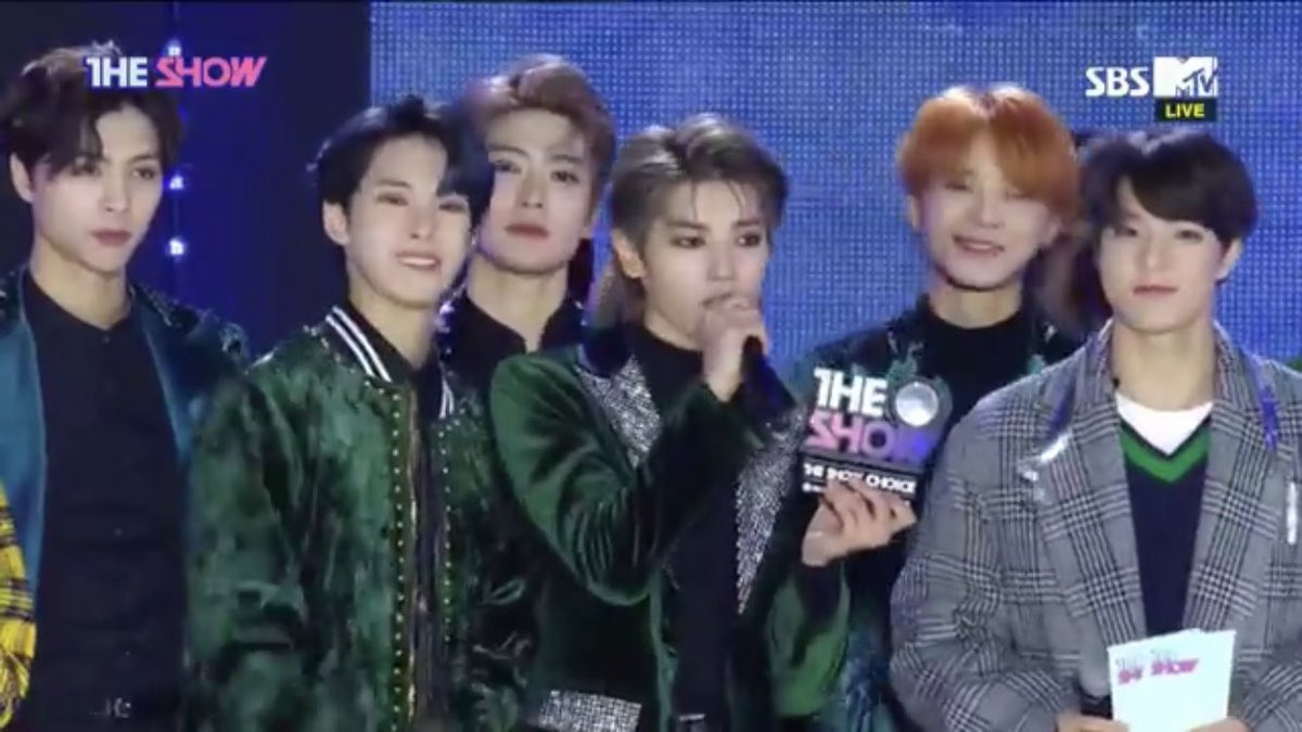 shiningm0m3nt's tweet image. GIVEAWAY TIME!!

DALAM RANGKA MERAYAKAN ULANG TAHUN YUWIN DAN #Regular3rdWin MUGI MAU BAGI-BAGI PULSA 10K NIH BUAT 2 ORANG

Syarat : 🌱RT tweet ini
🌱banjiri tweet birthday yuwin dgn rep positive! (Ss jgn lp) 

Close : 1 November
Flop? Jalan terooss
Yang mau mutualan hayuk