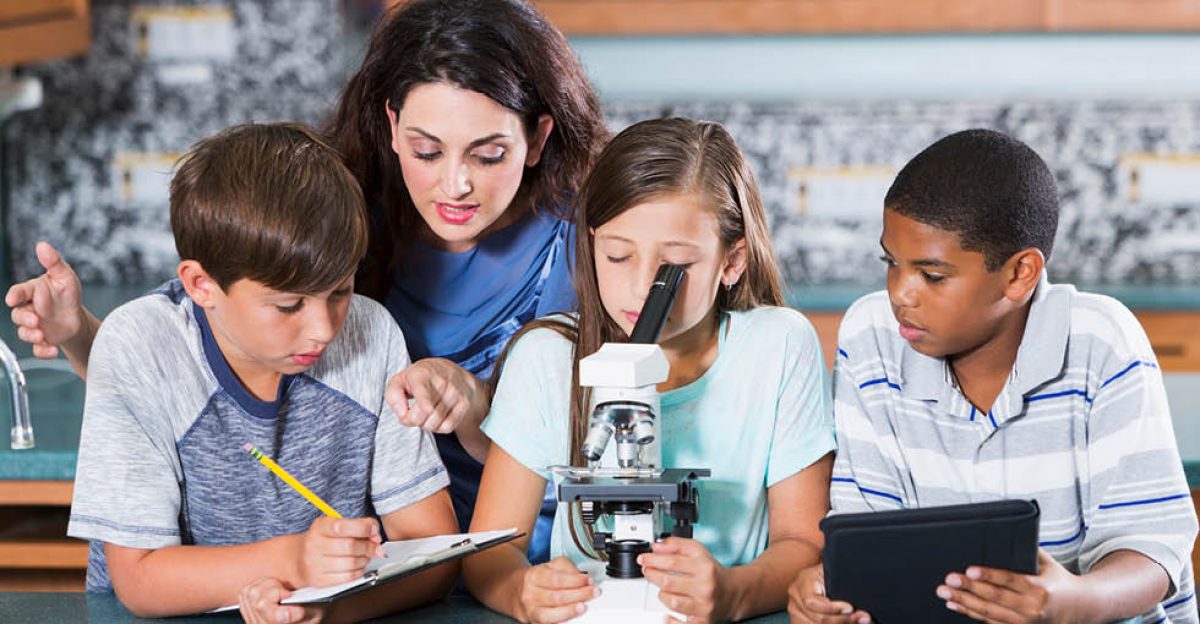 LearnrightTutor's tweet image. What are the new GCSEs and what do the changes mean?

This year&apos;s GCSE candidates were the first to sit &apos;tough&apos; new exams under a reformed curriculum - here&apos;s what the new grading system means

To know more about subject wise syllabus changes and our topics call us at 01772305501