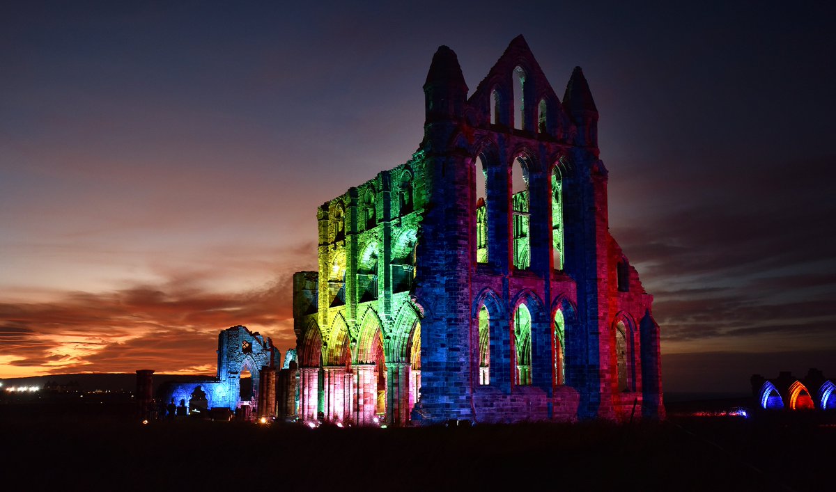 Welcome2Yorks's tweet image. Fantastic 📸 from Illuminated Abbey in Whitby from last night.