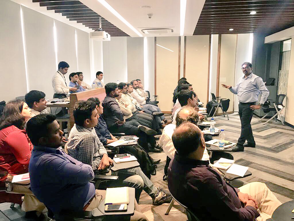 anil_marali's tweet photo. .@satishkumarm is in full action during #DesignThinking workshop for our North &amp; East region #SAPBusinessOne partners @SAPIndia office along with @fzaidi5 @MFahadHafeez ; saw  great traction among participants 👍 #DigitalTransformation #Innovation #IoT #Cloud #TheBestRun #SAP https://t.co/lTqvcCk8ww