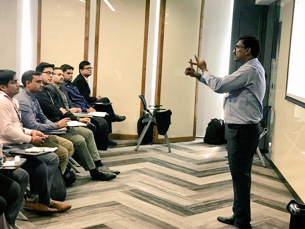 anil_marali's tweet photo. .@satishkumarm is in full action during #DesignThinking workshop for our North &amp; East region #SAPBusinessOne partners @SAPIndia office along with @fzaidi5 @MFahadHafeez ; saw  great traction among participants 👍 #DigitalTransformation #Innovation #IoT #Cloud #TheBestRun #SAP https://t.co/lTqvcCk8ww