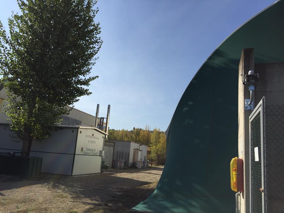 iBioNet_SpinOff's tweet photo. Anche oggi abbiamo lavorato per monitorare l’ambiente e creare occasioni di sviluppo locale. Qualità dell'aria ed impianti termici a cippato. 
 #ToscanaBeneComune #chianti Greve in Chianti  #monitiraggio #aria #fileralegnoenergia https://t.co/fwUBjkJFjL
