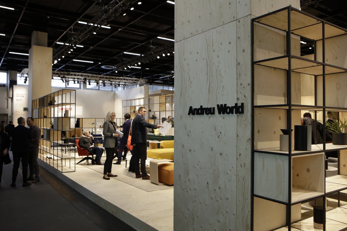 AndreuWorld's tweet photo. Afterwork at @ORGATEC! In case you missed our Stand here are some pics! #newvisionsofwork https://t.co/CCESos91zA