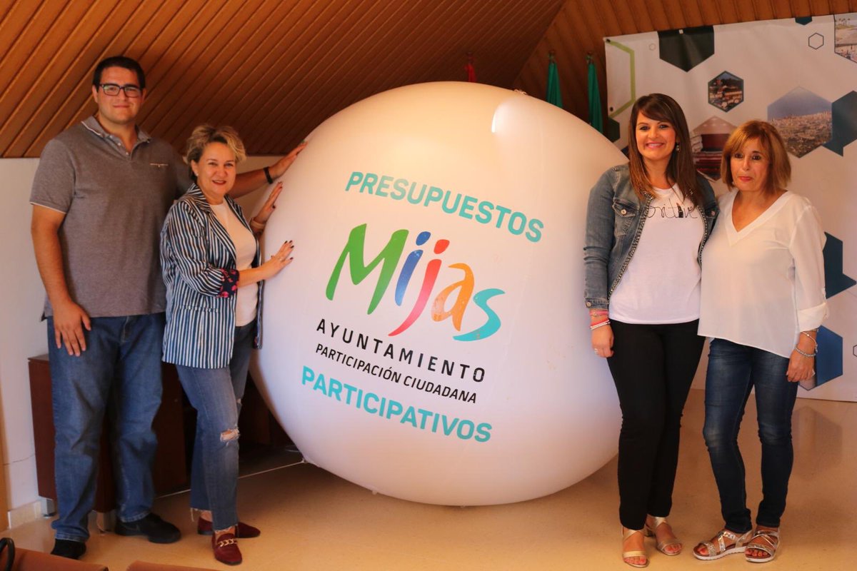 TamaraVeraR's tweet photo. #PresupuestosParticipativos 🗳📲

📍Proclamación de la votación de los proyectos presentados en los Presupuestos Participativos, y que continúan a la siguiente fase. 

Agradecer el compromiso de los grupos de impulso. 
https://t.co/p5CPN4WBDm https://t.co/iuN88RRgNV