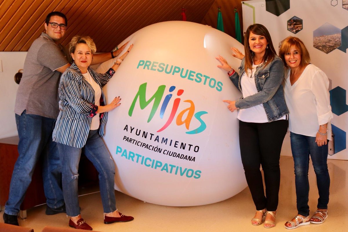TamaraVeraR's tweet photo. #PresupuestosParticipativos 🗳📲

📍Proclamación de la votación de los proyectos presentados en los Presupuestos Participativos, y que continúan a la siguiente fase. 

Agradecer el compromiso de los grupos de impulso. 
https://t.co/p5CPN4WBDm https://t.co/iuN88RRgNV