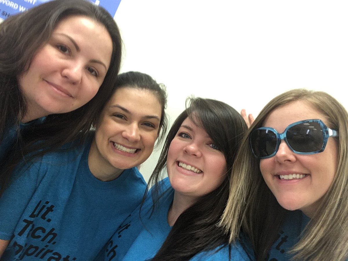 spoonerelaah19's tweet photo. Getting ready for LitTech!
#lit #GCSLiTech #gchs #bestdepartment #englishrocks https://t.co/24CkRJFaPp