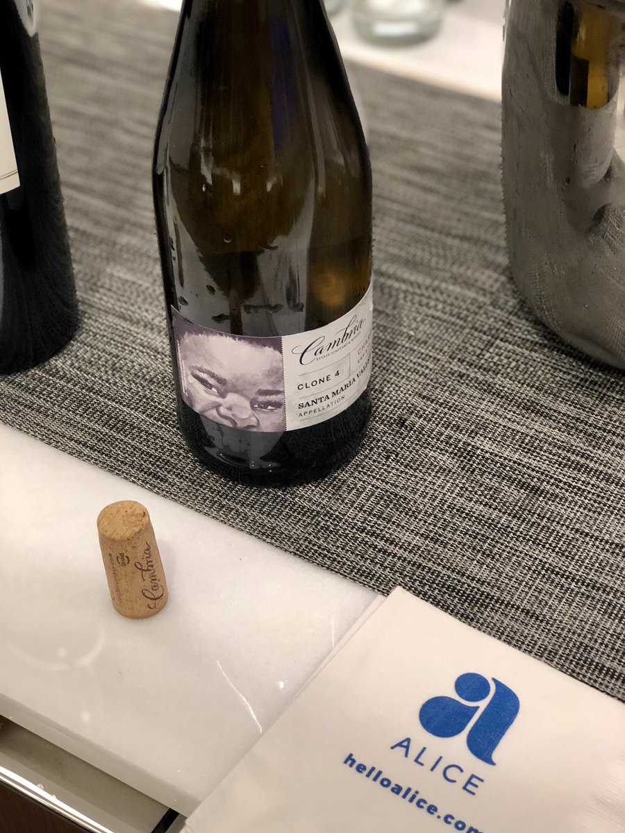 HelloAlice's tweet image. Check out the #WineWednesday lineup we had yesterday at #PitchWithPurpose! I love the business stories behind these wines. Most are from diverse founders and have been family owned and operated for years. Cheers!