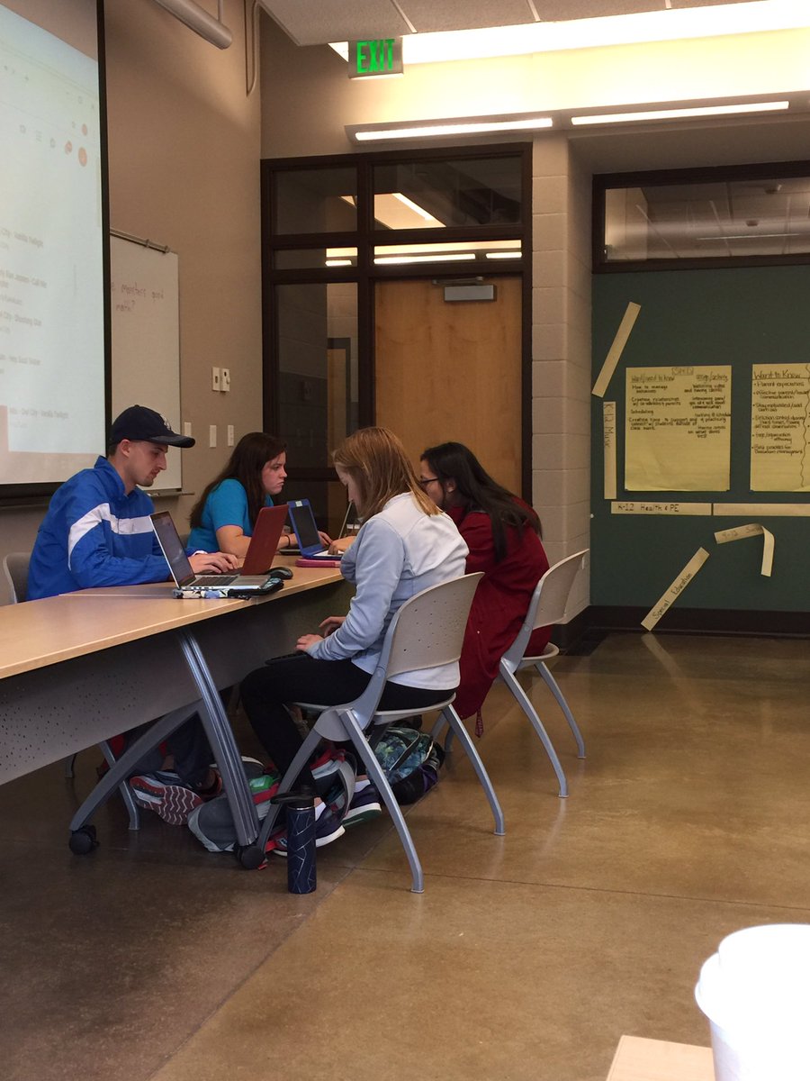 CentralCollEd's tweet image. Central EDUC pre-service teachers working in PLC’s to explore evidence-based classroom management &amp;amp; instructional strategies.